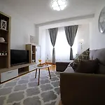 Playa Arbeyal & Garaje Apartman Gijón